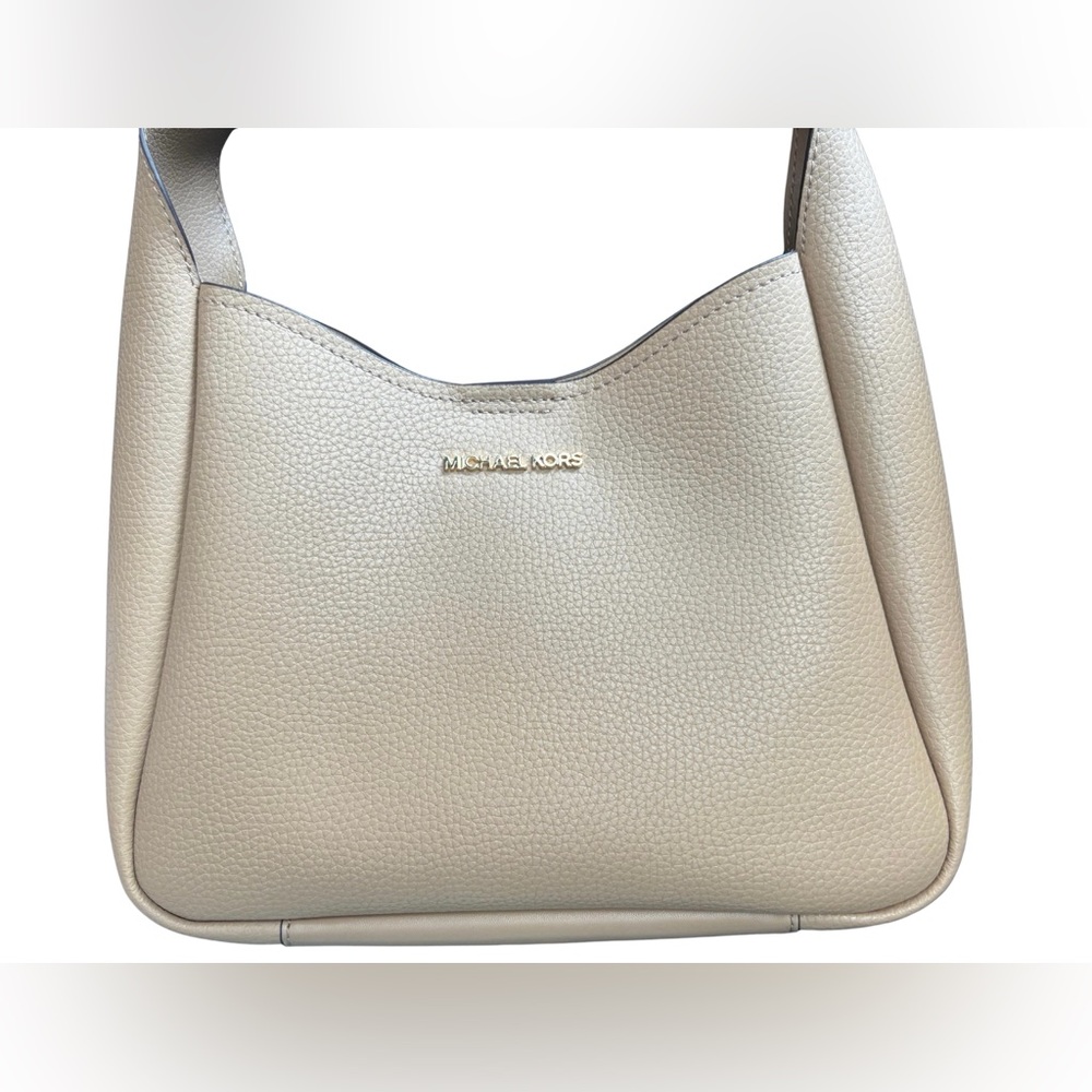 NWT- Michael Kors Birch Shoulder Bag in Camel - Minimalist Design-